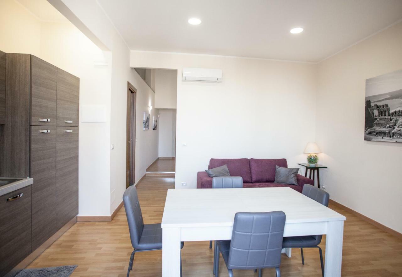 Casa Orchidea Azzurra Apartment Taormina Bagian luar foto