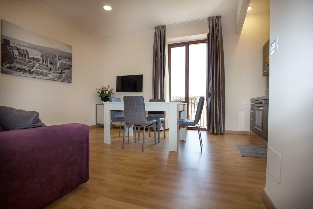 Casa Orchidea Azzurra Apartment Taormina Bagian luar foto