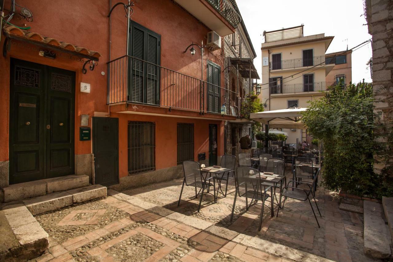 Casa Orchidea Azzurra Apartment Taormina Bagian luar foto